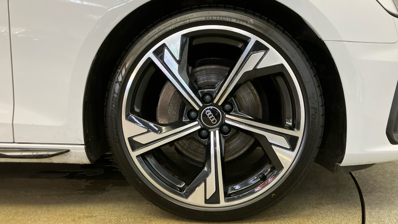 Audi A4 40 TFSI 204 Black Edition 4dr S Tronic Petrol Saloon